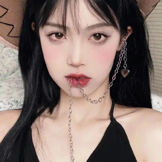 疯狗与格拉瑞小姐
